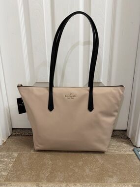 New Kate Spade Tote NWT